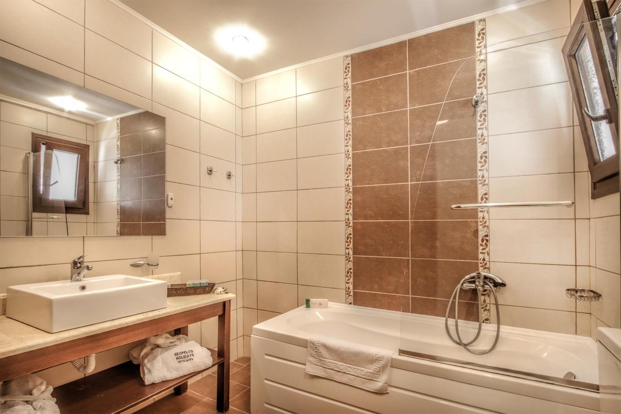 Skopelos Holidays Hotel & Spa Екстер'єр фото